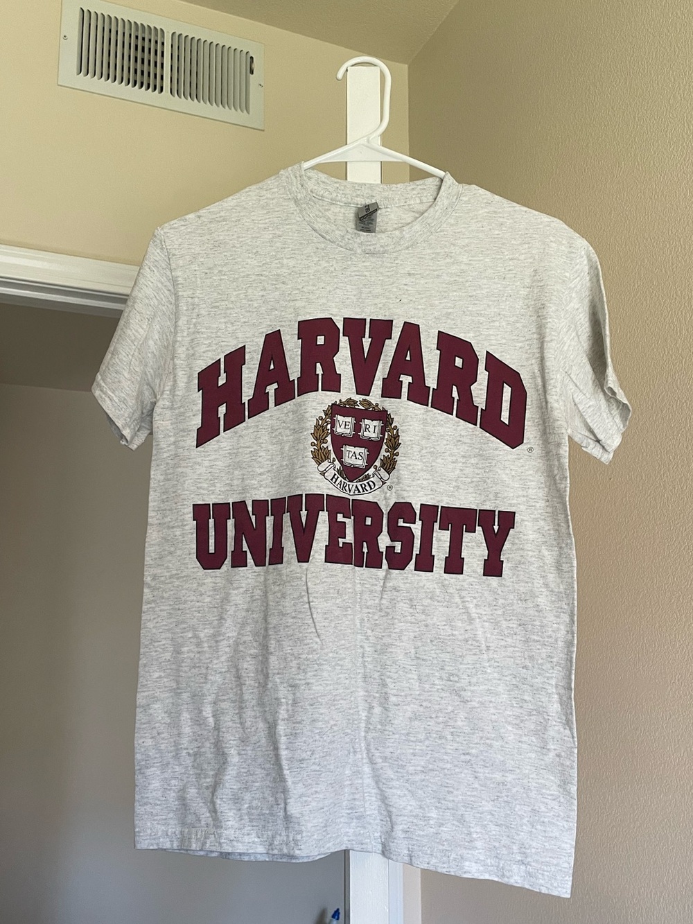Light Gray Harvard University Tee with Maroon Crest